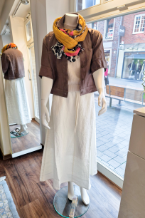 Damen-Sommermode-Outfit